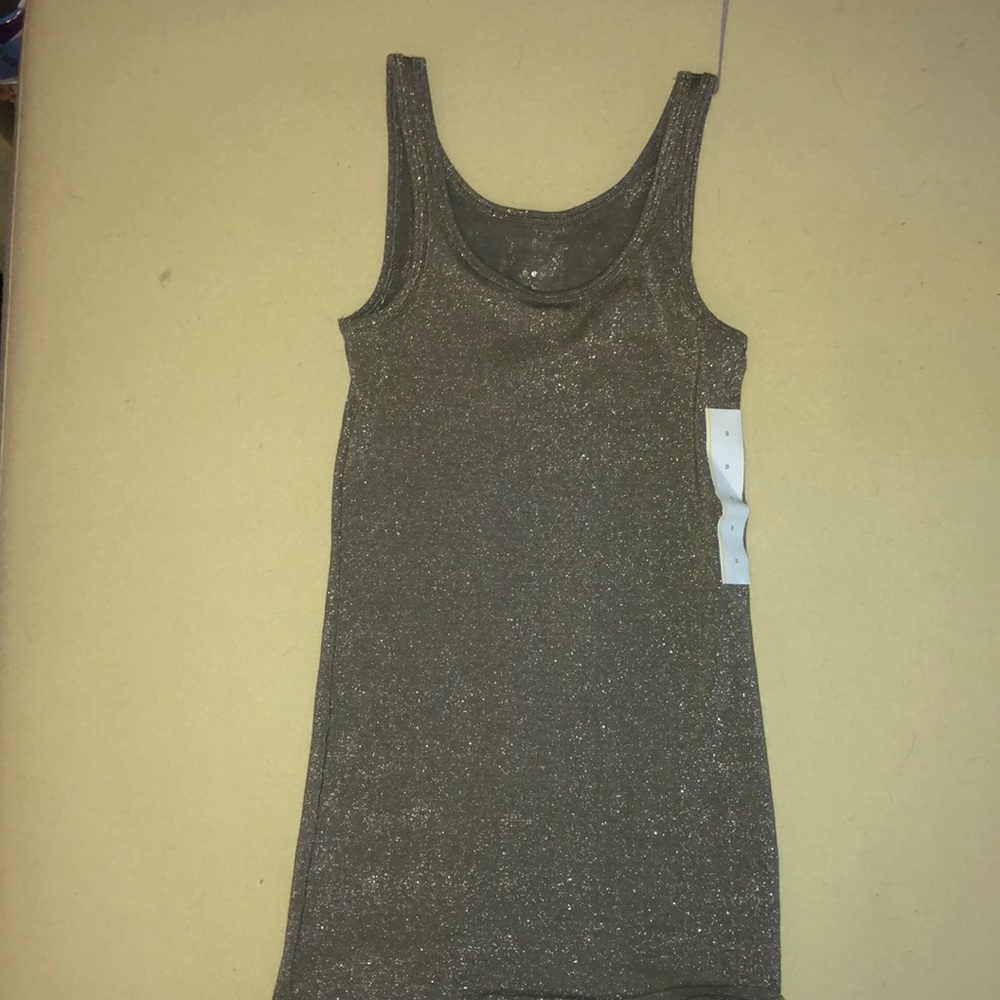 green tank top